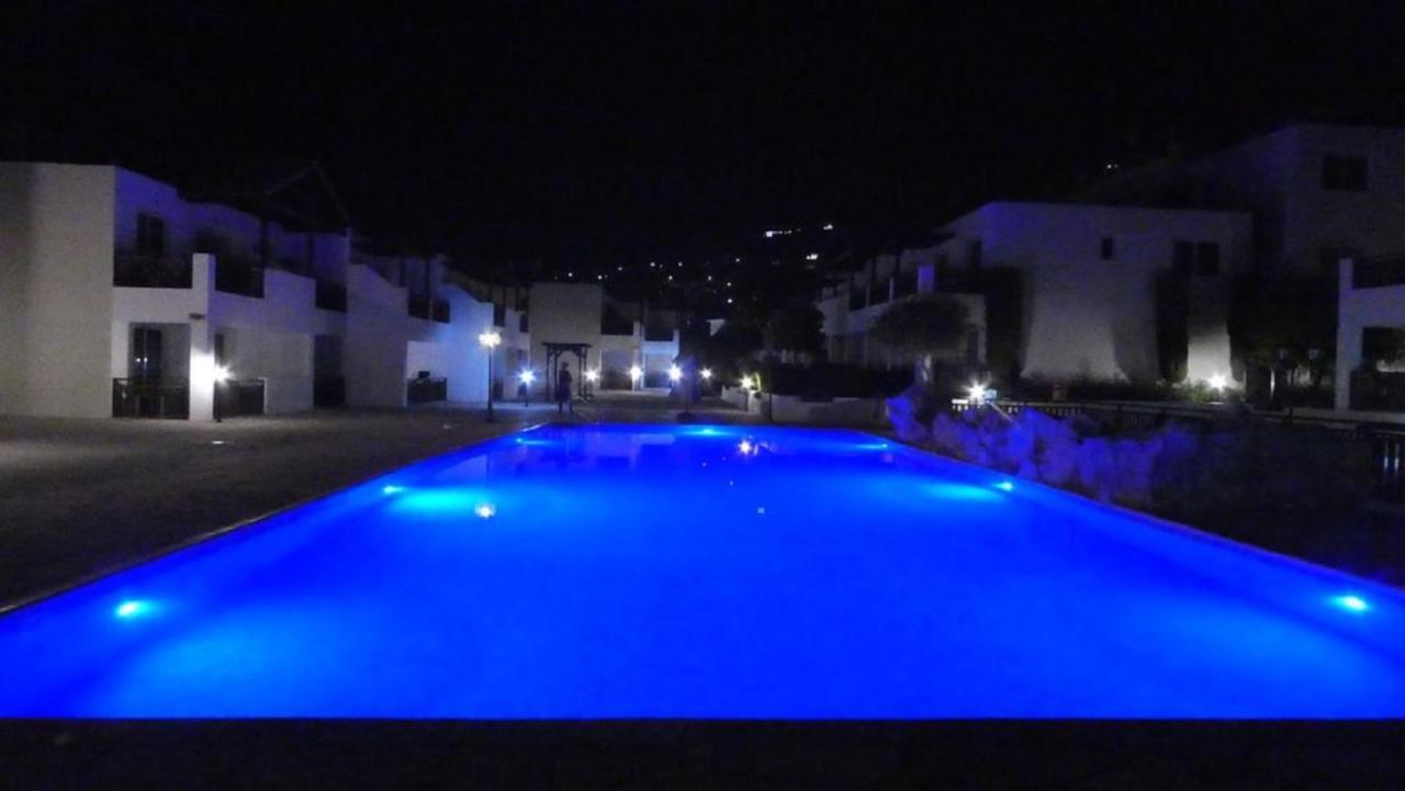 Pleasantly Furnished Apartment B201 With Large Terrace, Wi-Fi & Android Tv Peja Zewnętrze zdjęcie